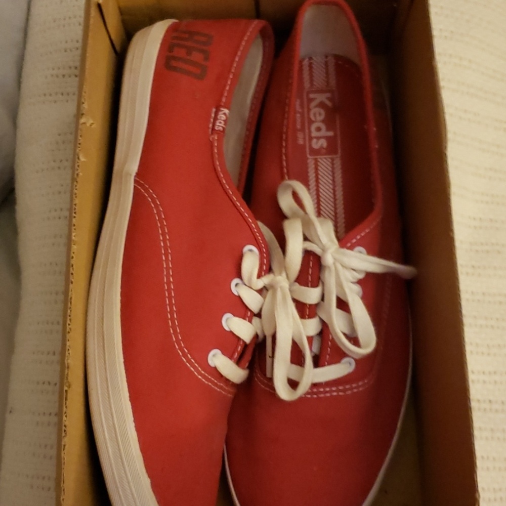 Keds Taylor Swift Red